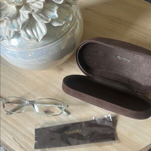 Tom Ford Women’s Eyeglasses Sea-foam Green
TF-5019 - R69